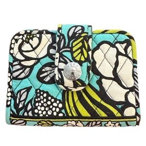 Vera Bradley Island Blooms Wallet